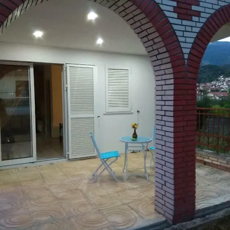 Agnanti Apts And Апартаменты Agio Pnevma