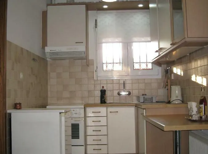 Agnanti Apts And Agio Pnevma